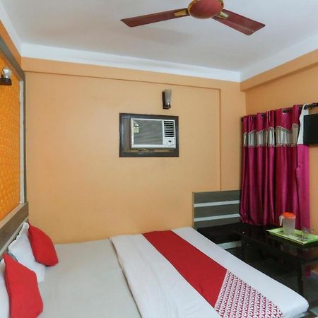 Oyo 60609 Hotel Tanushree Rampurhat Exterior photo
